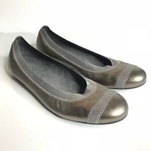 Stuart Weitzman Sz 10 Gold Leather Ballet Flats